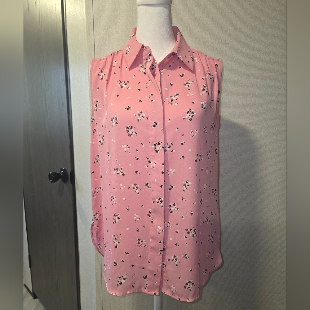 Ann Taylor Pink Floral Sleeveless Blouse